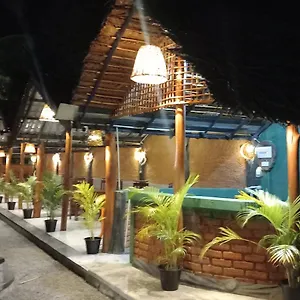 自然公园别墅旅馆 锡吉里亚